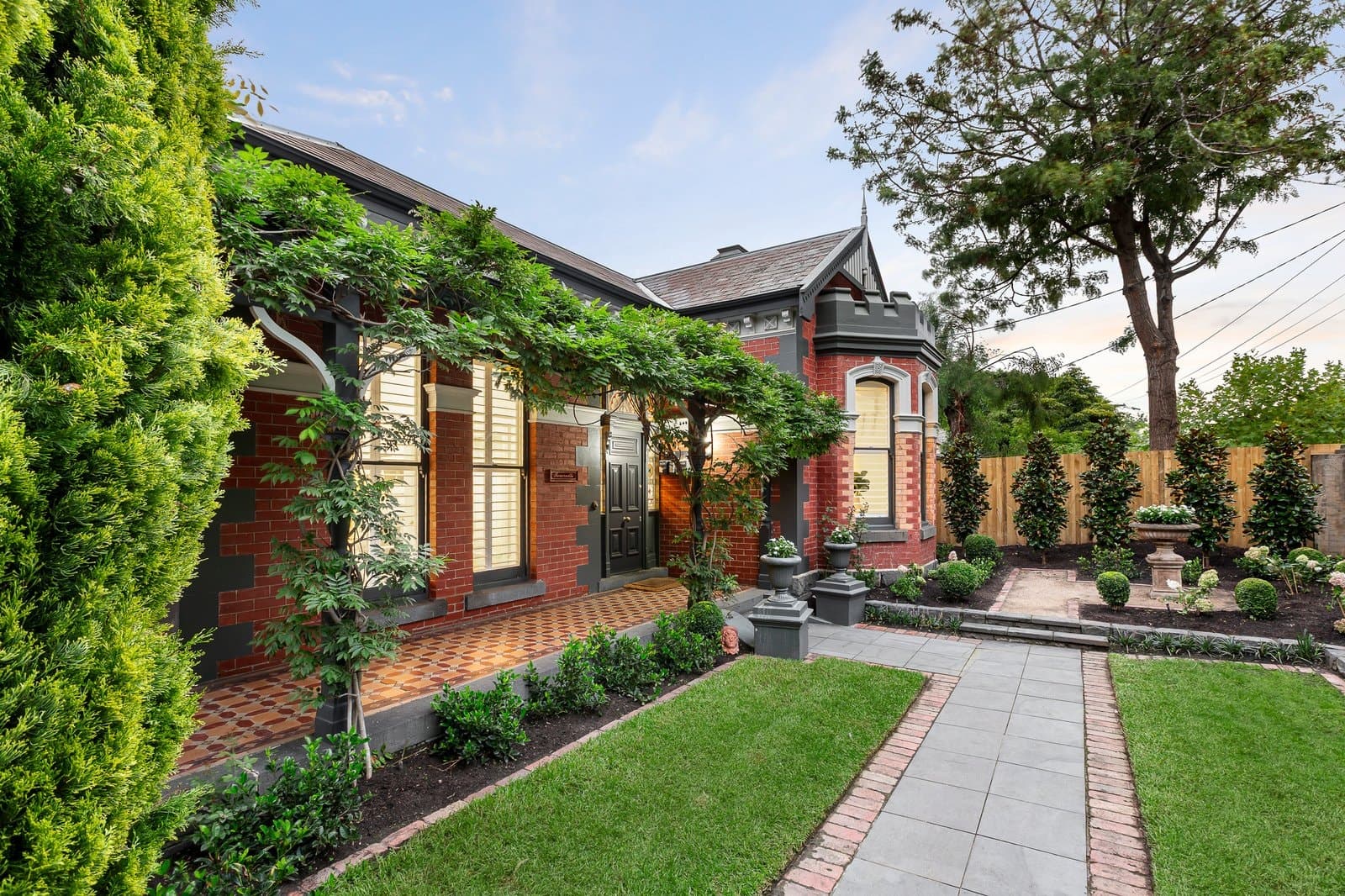 62 Kinkora Road, Hawthorn - Thumbnail 2