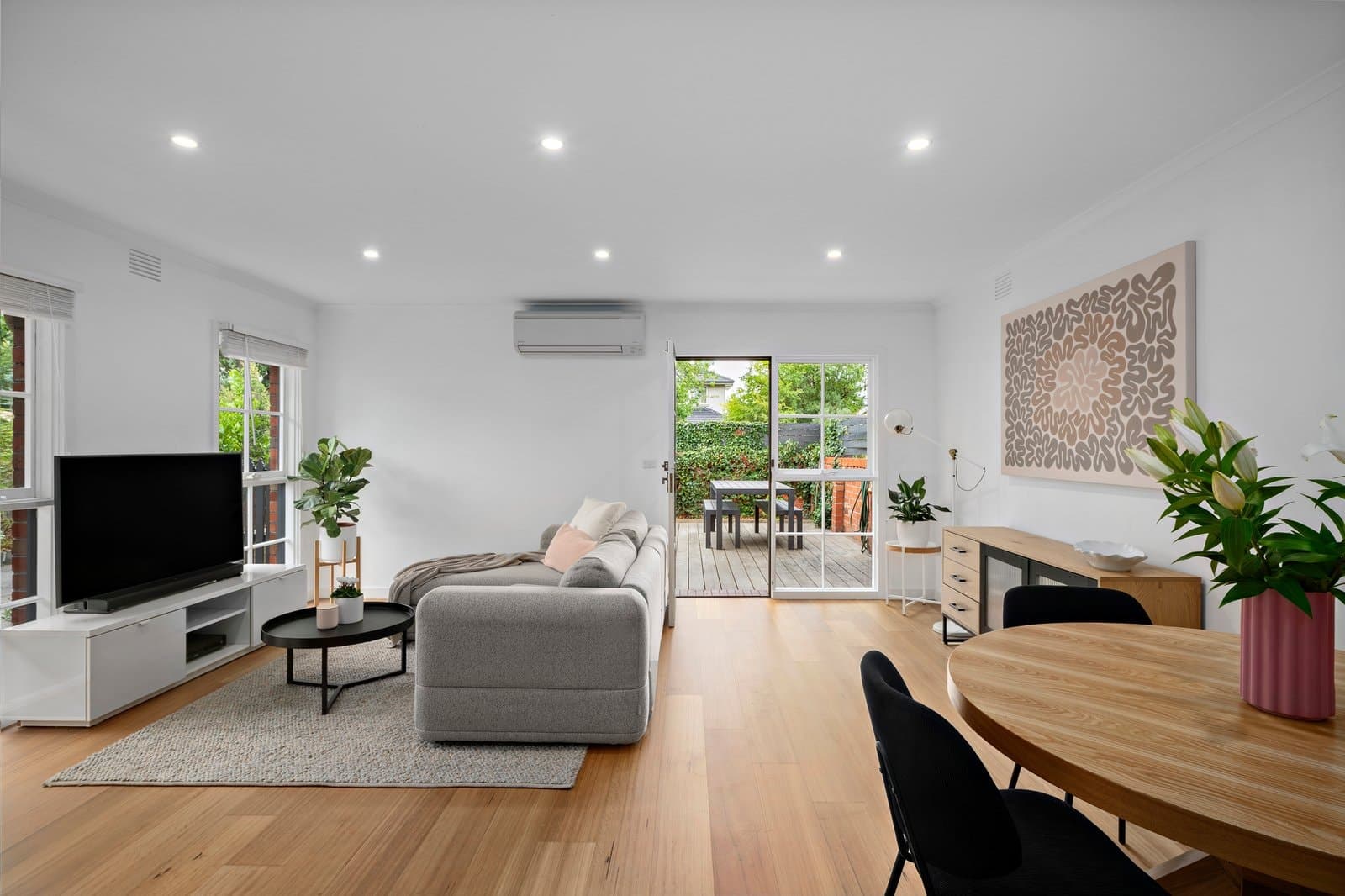1/12 Peace Street, Glen Iris - Thumbnail 4