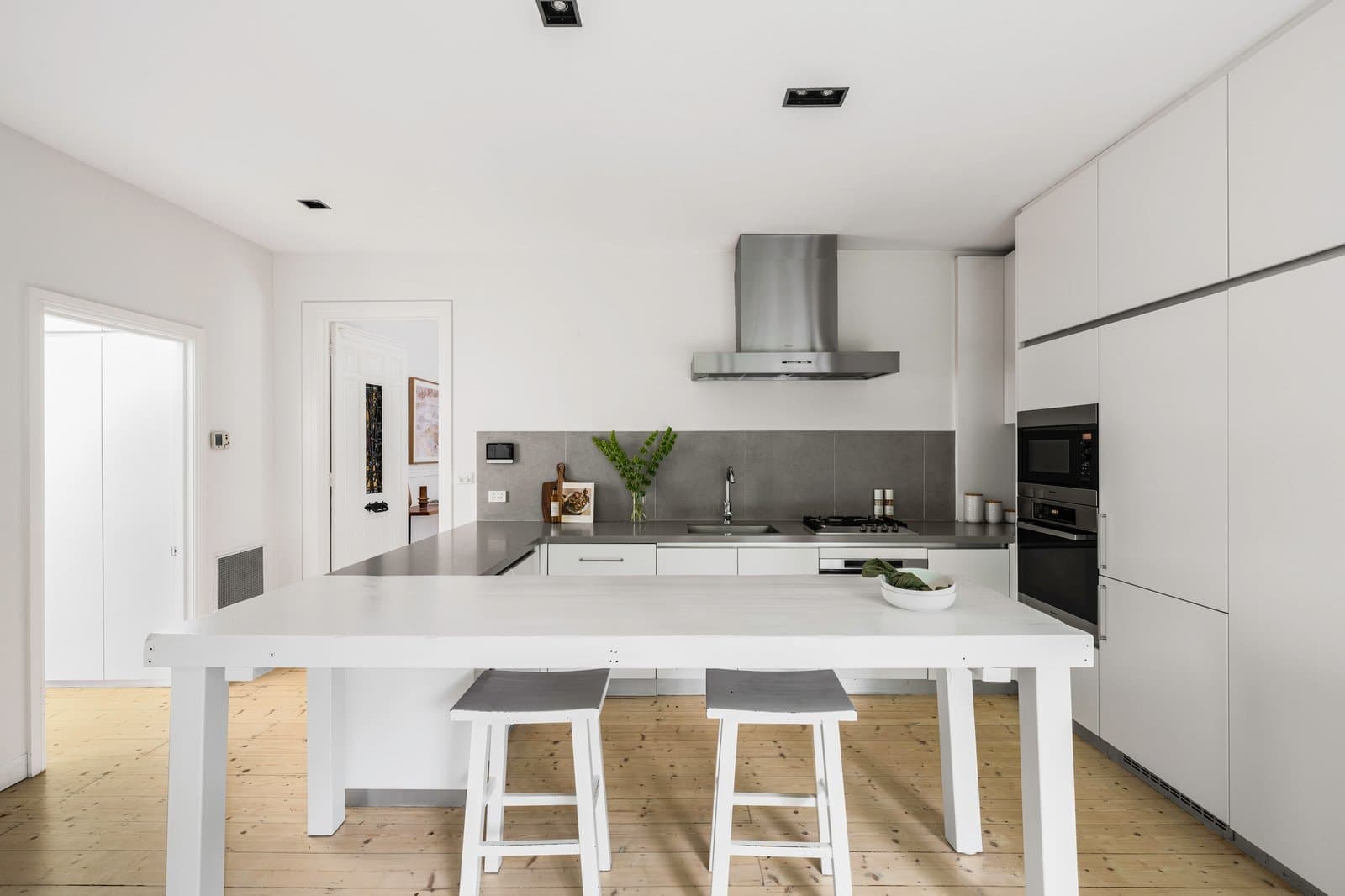 43 Aberdeen Road, Prahran - Thumbnail 5