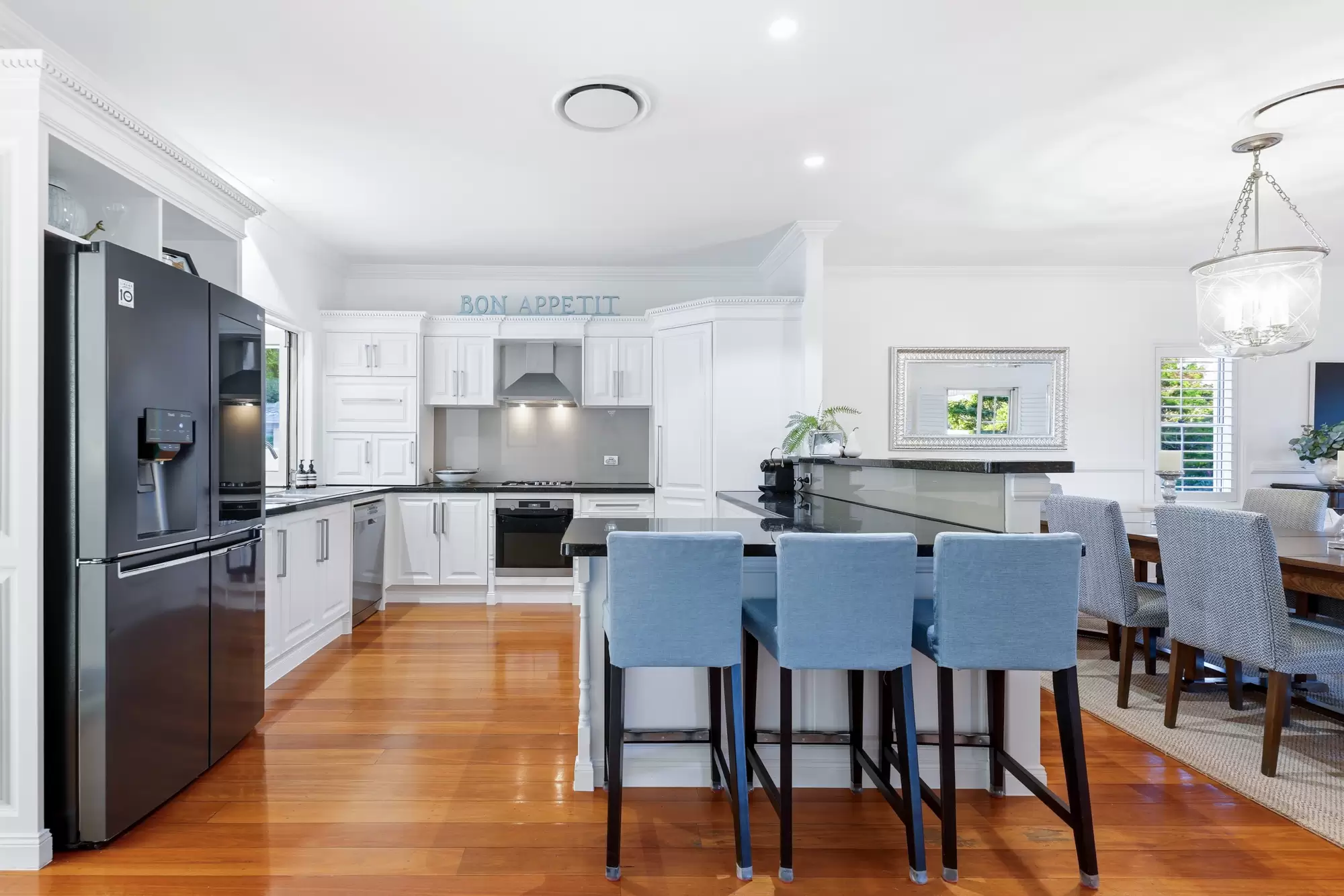4 Merion Place,            Carindale, Carindale - Thumbnail 2