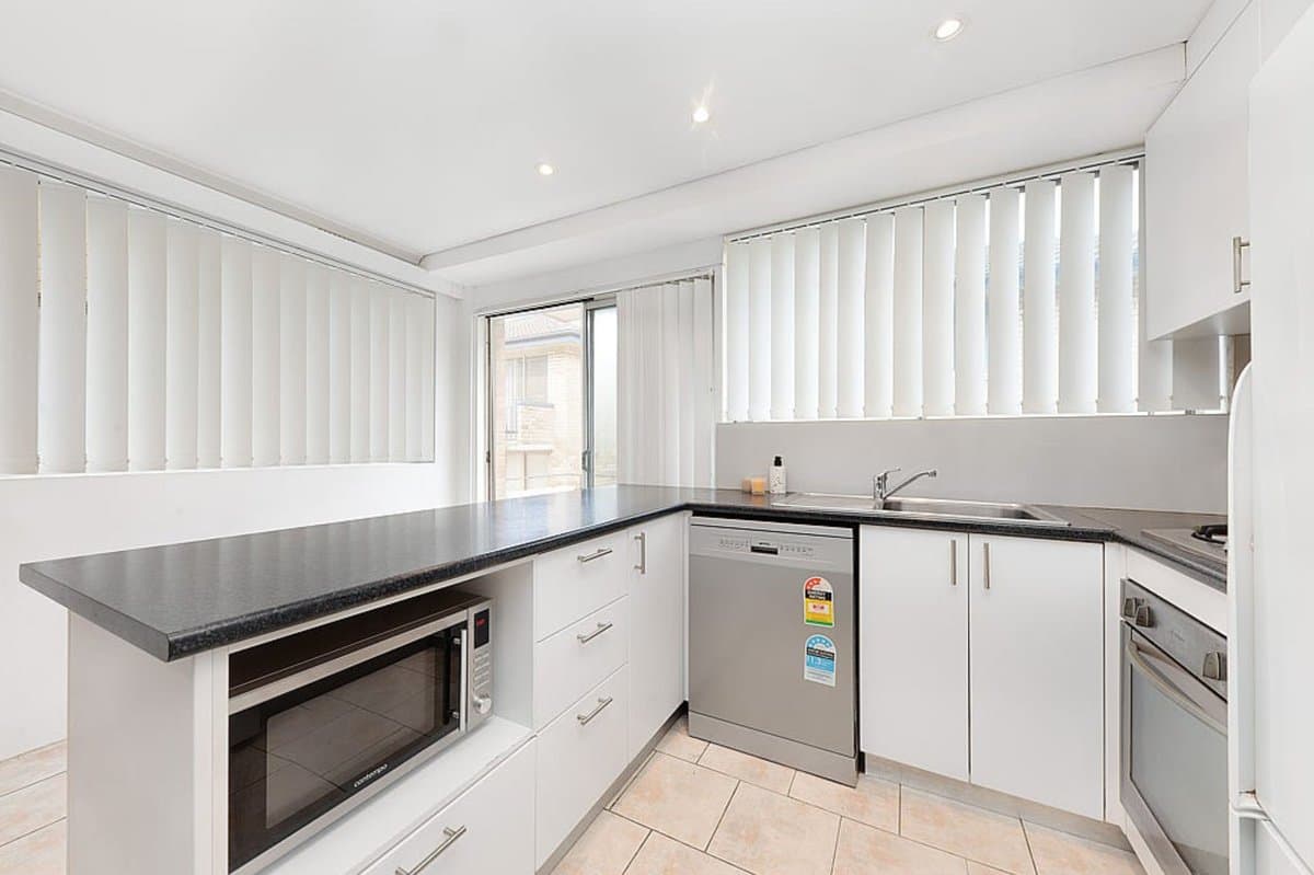 8/38 Brittain Crescent, HILLSDALE NSW 2036, Hillsdale - Thumbnail 2
