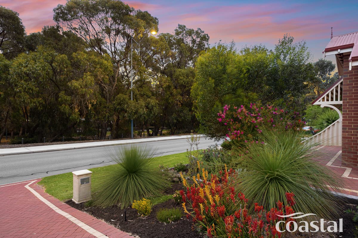 9 Bluestone Parkway, Secret Harbour WA 6173, Secret Harbour - Thumbnail 3