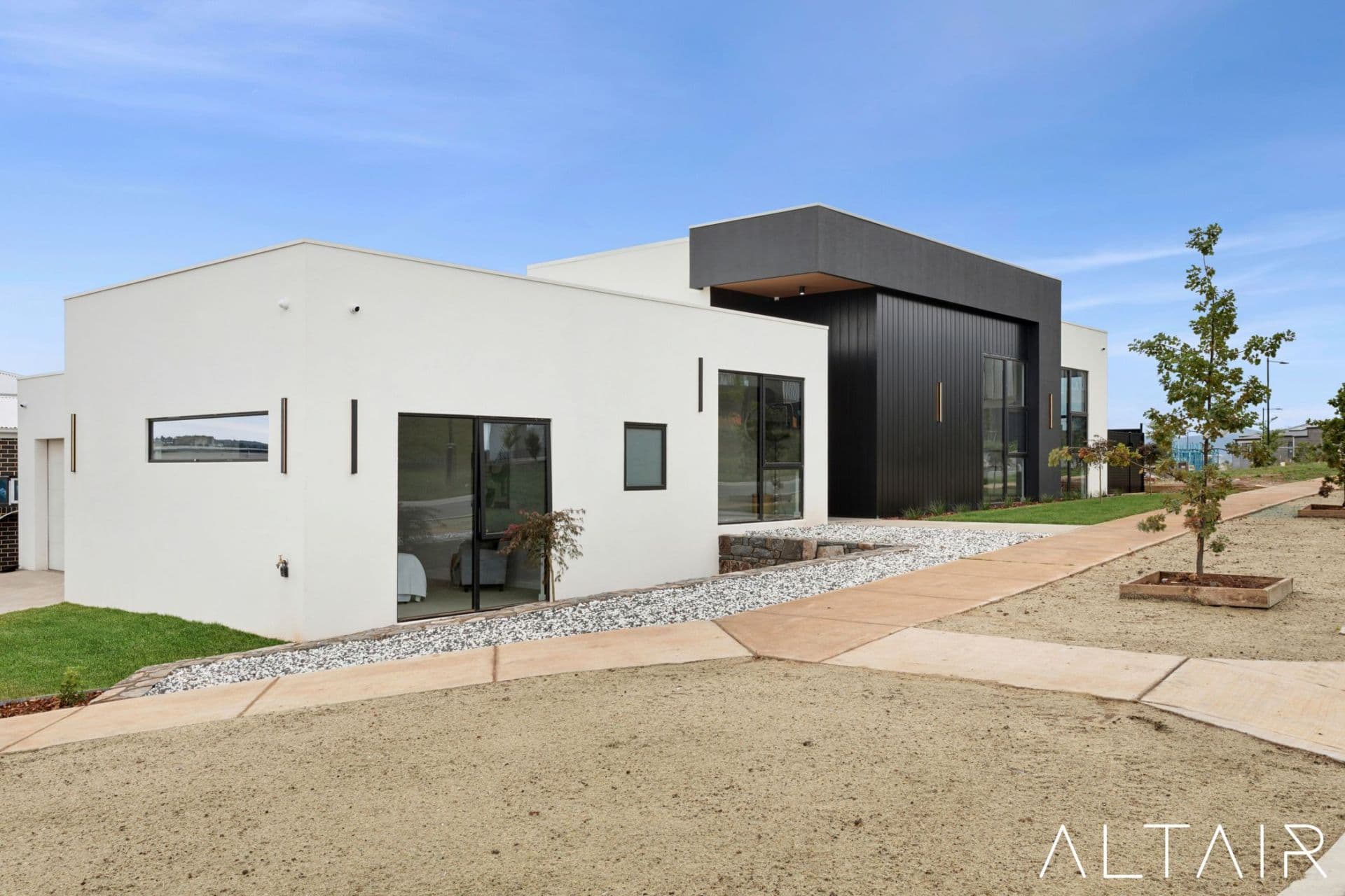 2 Skyring Street, Whitlam, ACT, Whitlam - Thumbnail 3