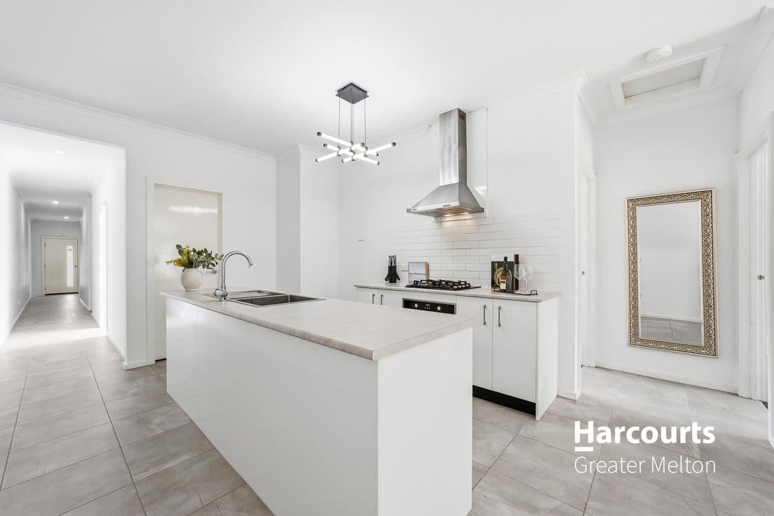 54 Cranberry Crescent, MANOR LAKES, VIC 3024, Manor Lakes - Thumbnail 4