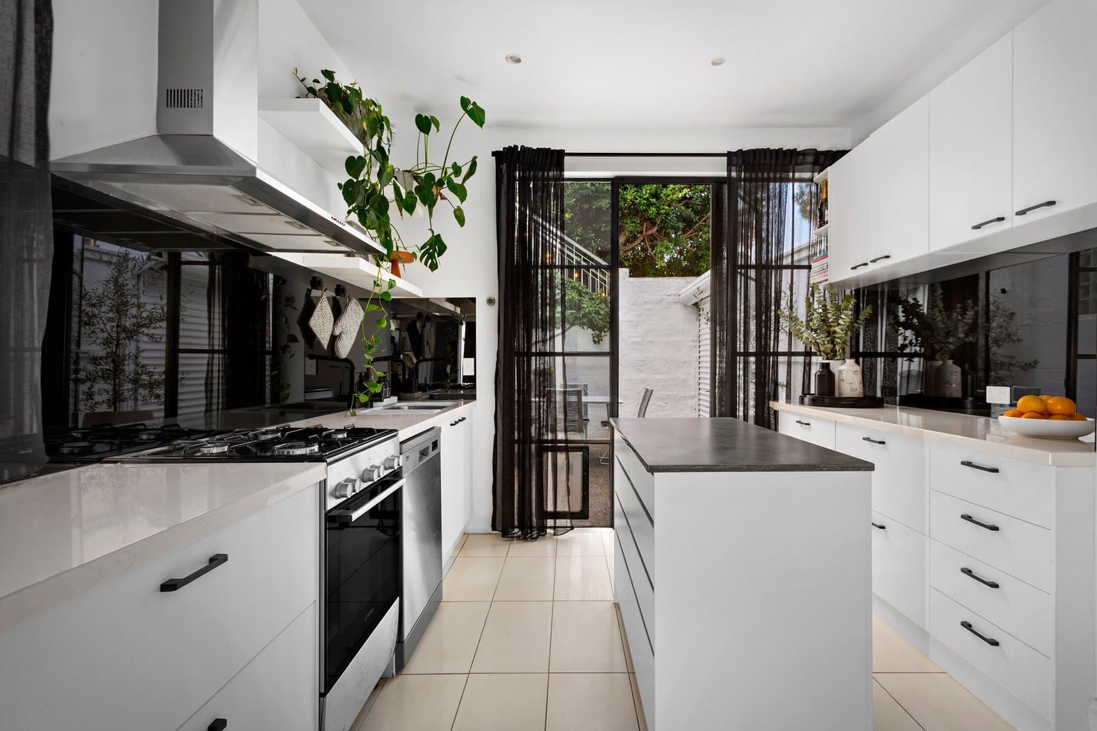 253 Richardson Street, Middle Park - Thumbnail 4