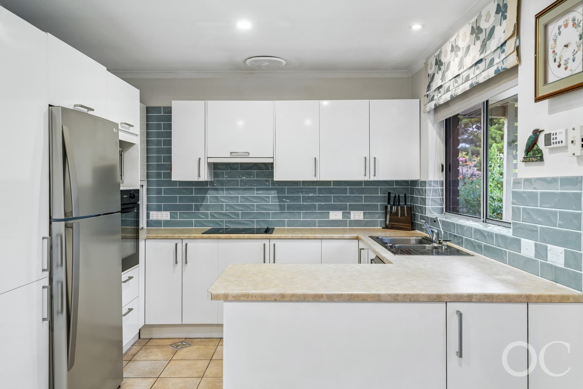 4 Balandra Street, Hallett Cove - Image 1