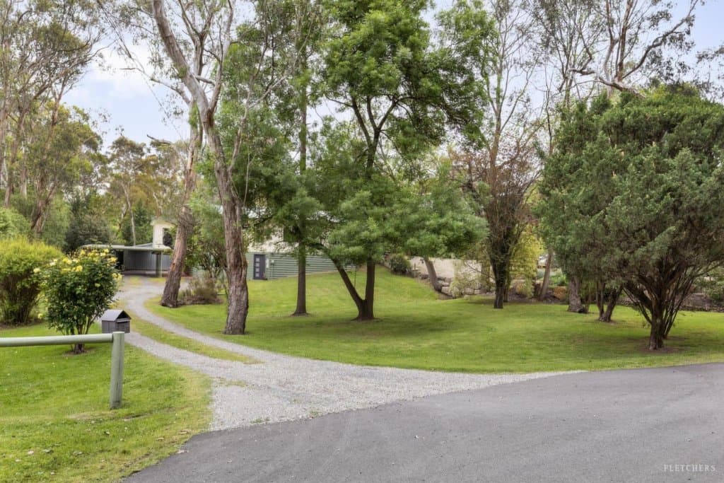 423 Ringwood-Warrandyte Road, Warrandyte - Image 1