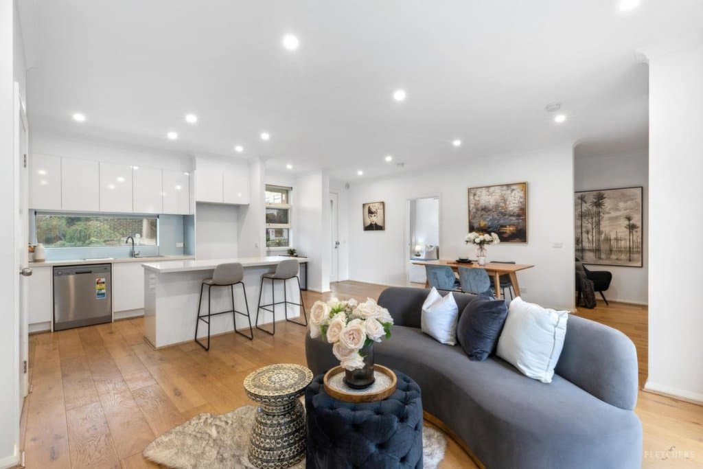 1/18 Monaco Street, Doncaster - Thumbnail 3