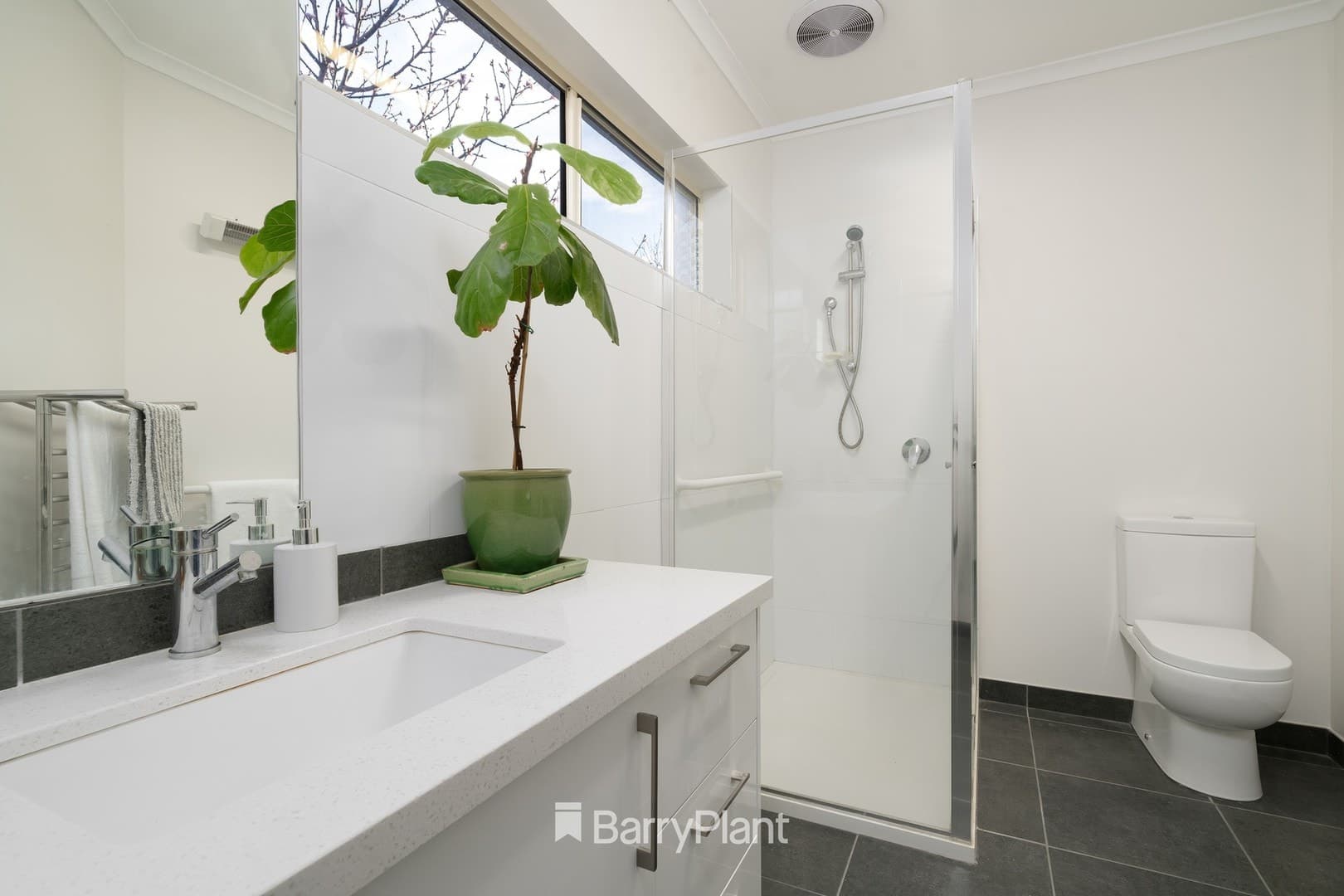 33 Shackleton StreetBelmont, VIC 3216, Belmont - Thumbnail 5