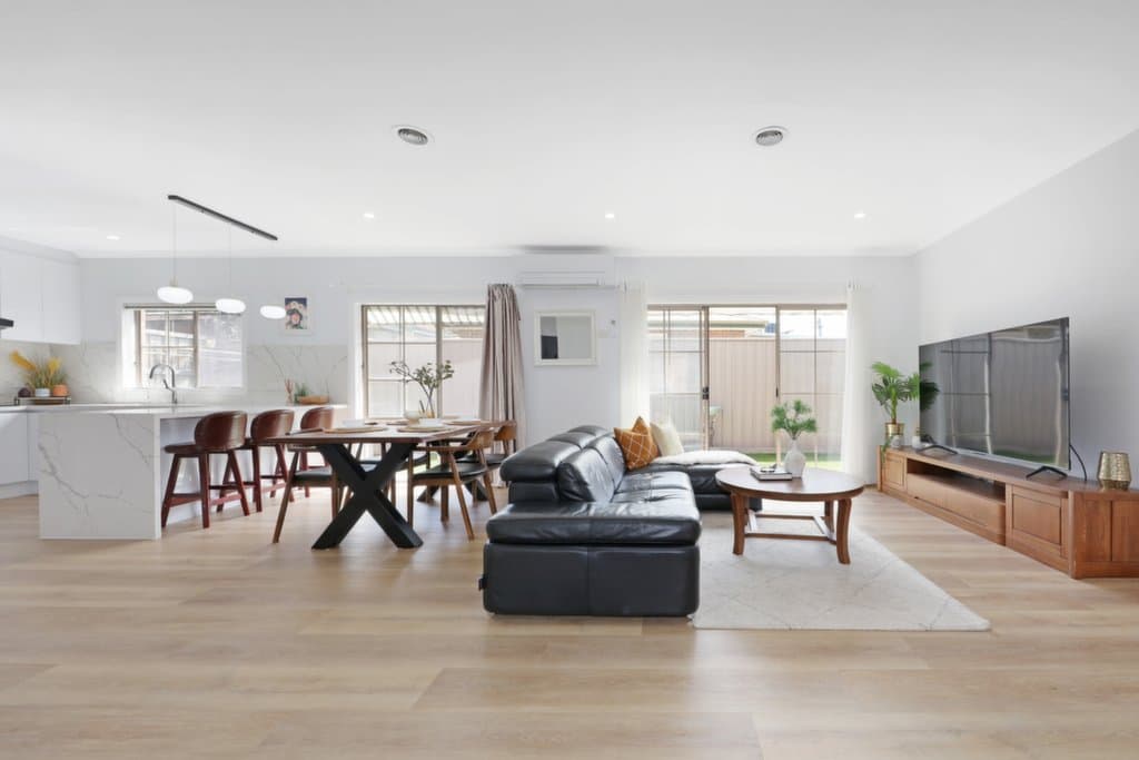 2/19 Haigh Street, Bentleigh East - Thumbnail 2