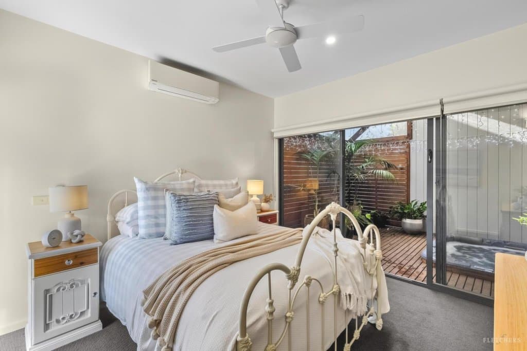 11 Canis Crescent Ocean Grove, Ocean Grove - Thumbnail 7