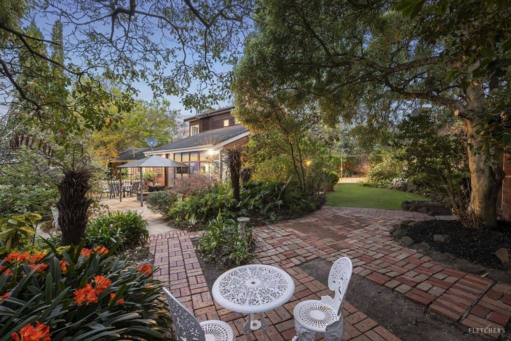 1 Fran Court, Ringwood - Thumbnail 8