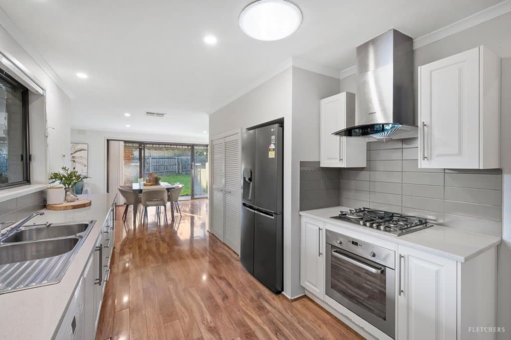 61 Jeffrey Drive, Ringwood - Thumbnail 4