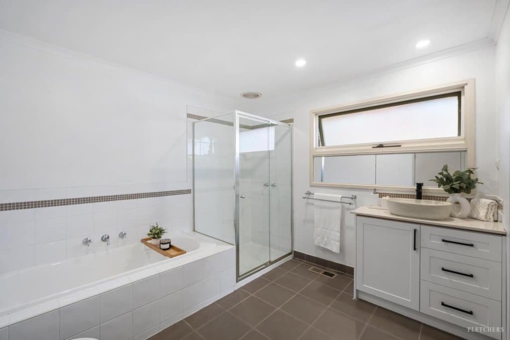 61 Jeffrey Drive, Ringwood - Thumbnail 7