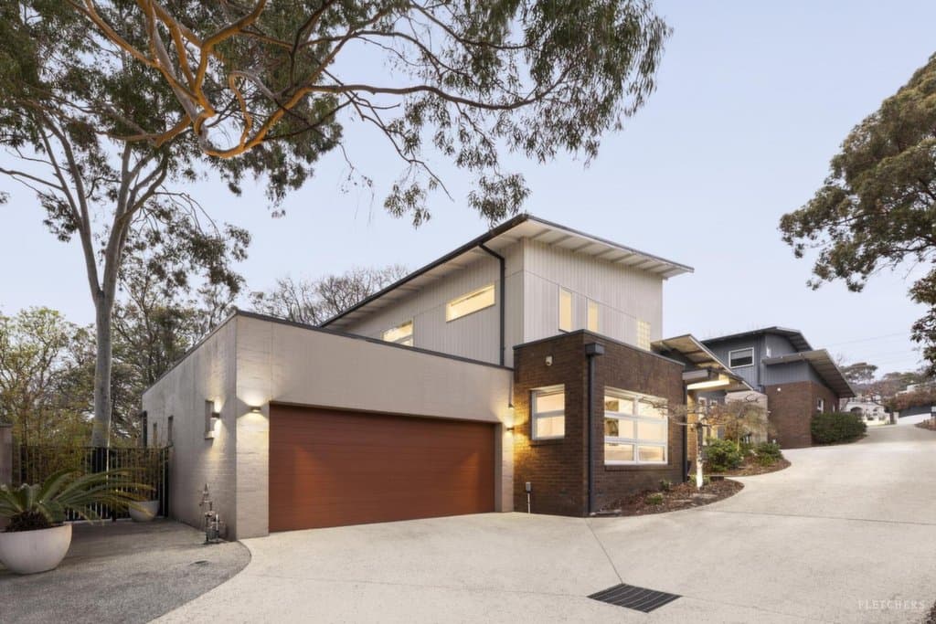 2/53 Orchard Crescent, Mont Albert North - Thumbnail 2