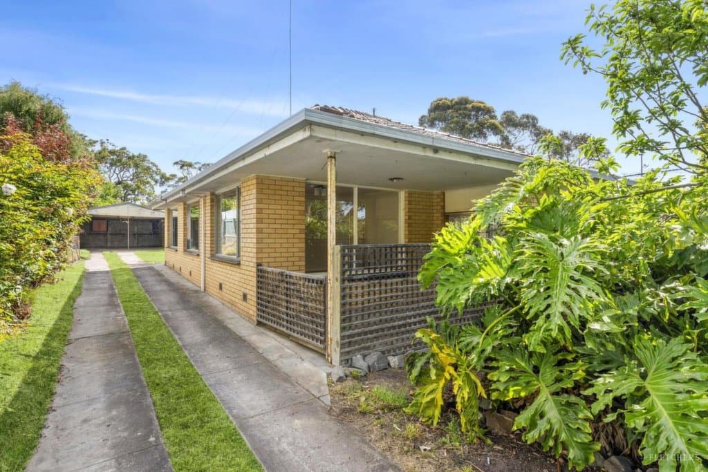 52 George Street, Lorne - Image 1