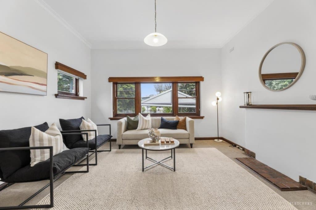 7 Conway Crescent, Balwyn - Thumbnail 3