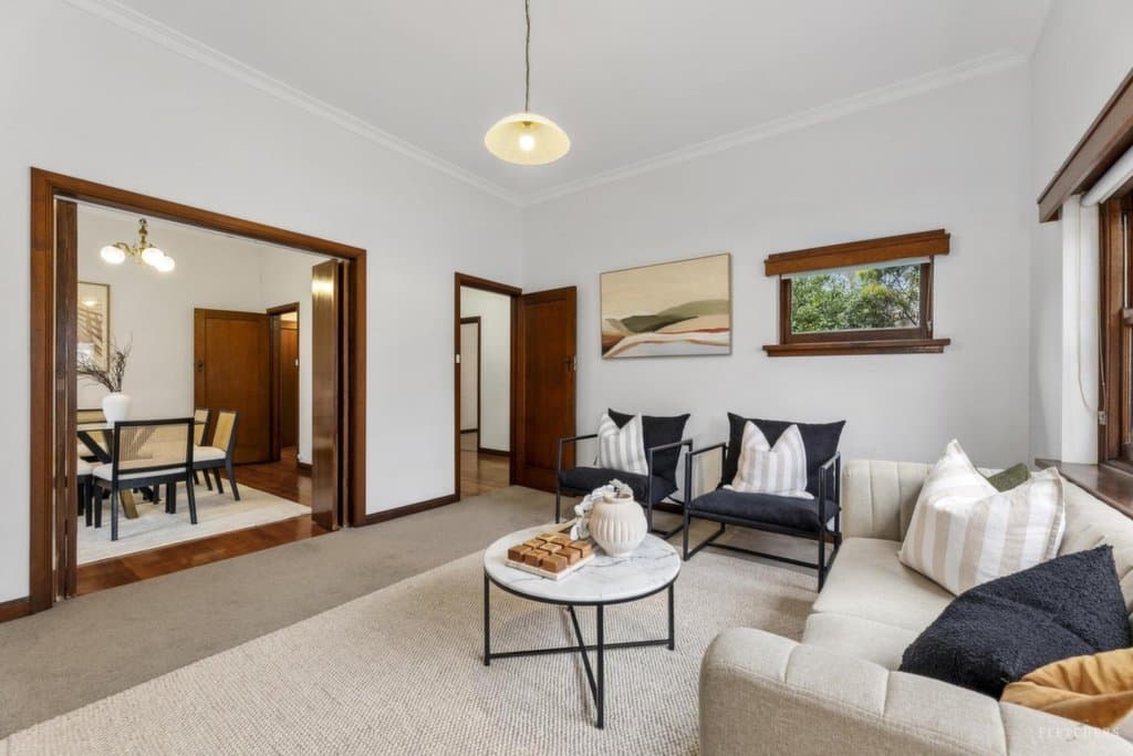 7 Conway Crescent, Balwyn - Thumbnail 4