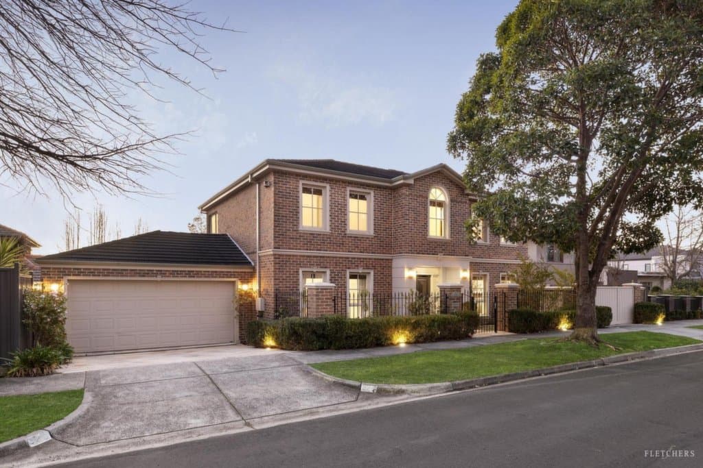 2/5 Ajana Street, Balwyn North - Image 1