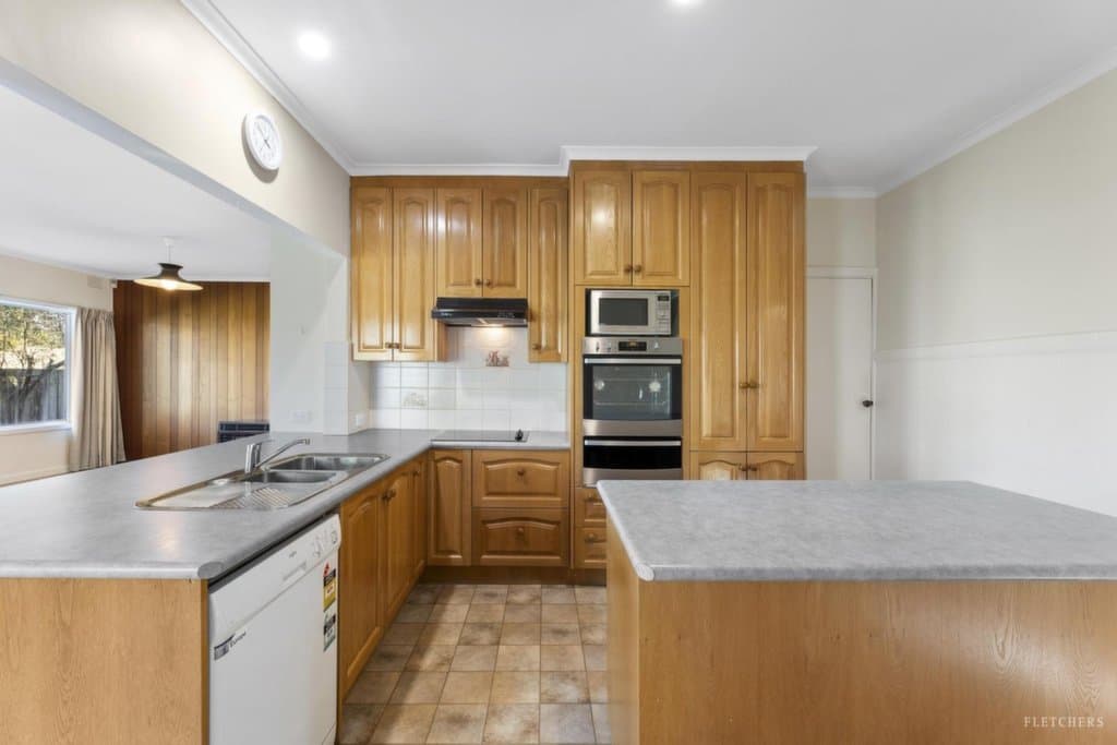 11 Julie Street, Blackburn North - Thumbnail 4