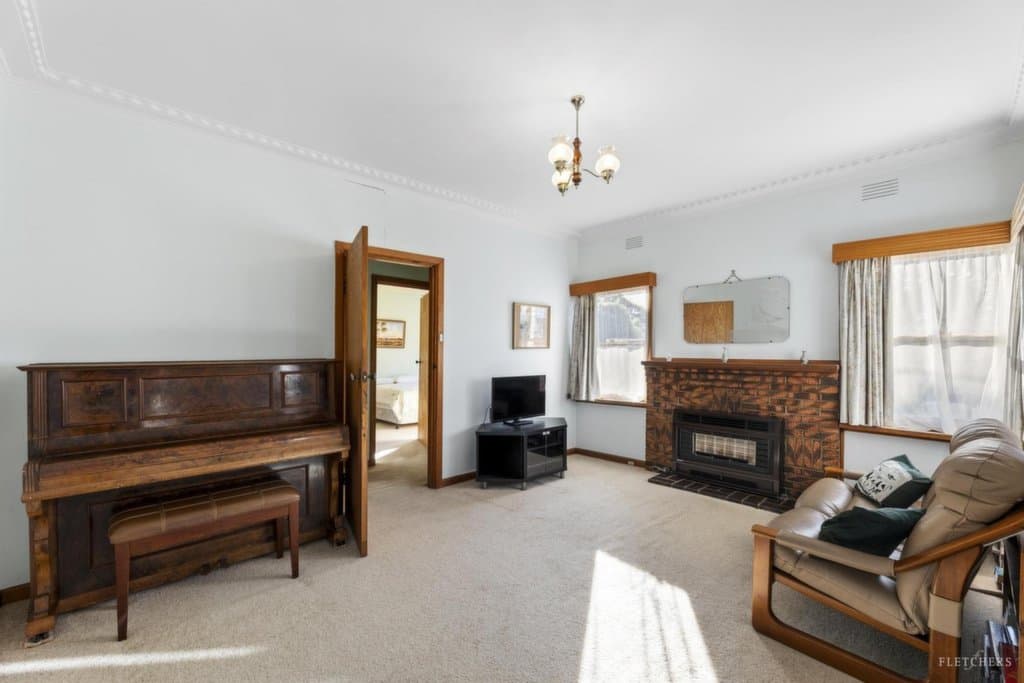 11 Julie Street, Blackburn North - Thumbnail 6