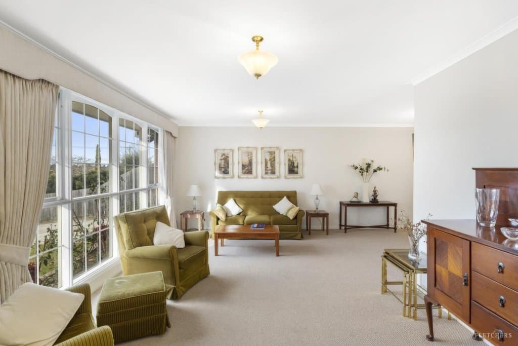 7 Newbury Close, Templestowe Lower - Thumbnail 3
