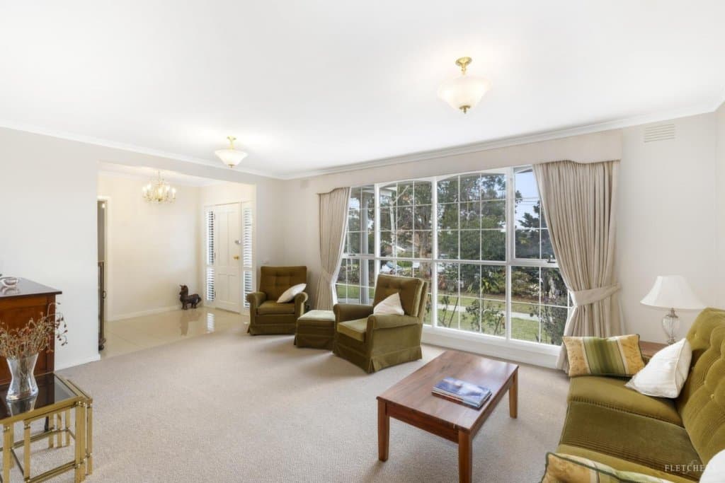 7 Newbury Close, Templestowe Lower - Thumbnail 4