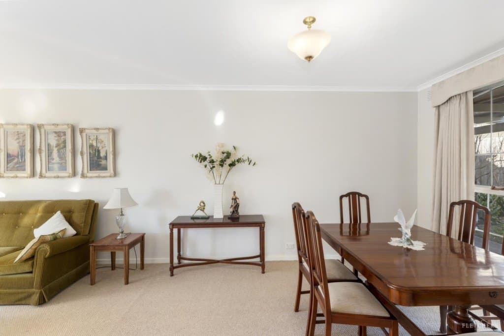7 Newbury Close, Templestowe Lower - Thumbnail 6