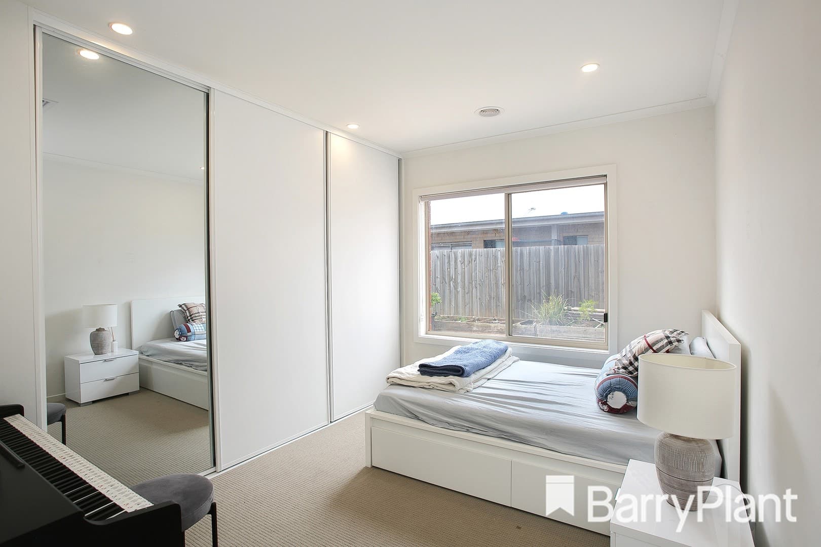 54 Bateman Drive, Harkness, VIC 3337, Harkness - Thumbnail 2