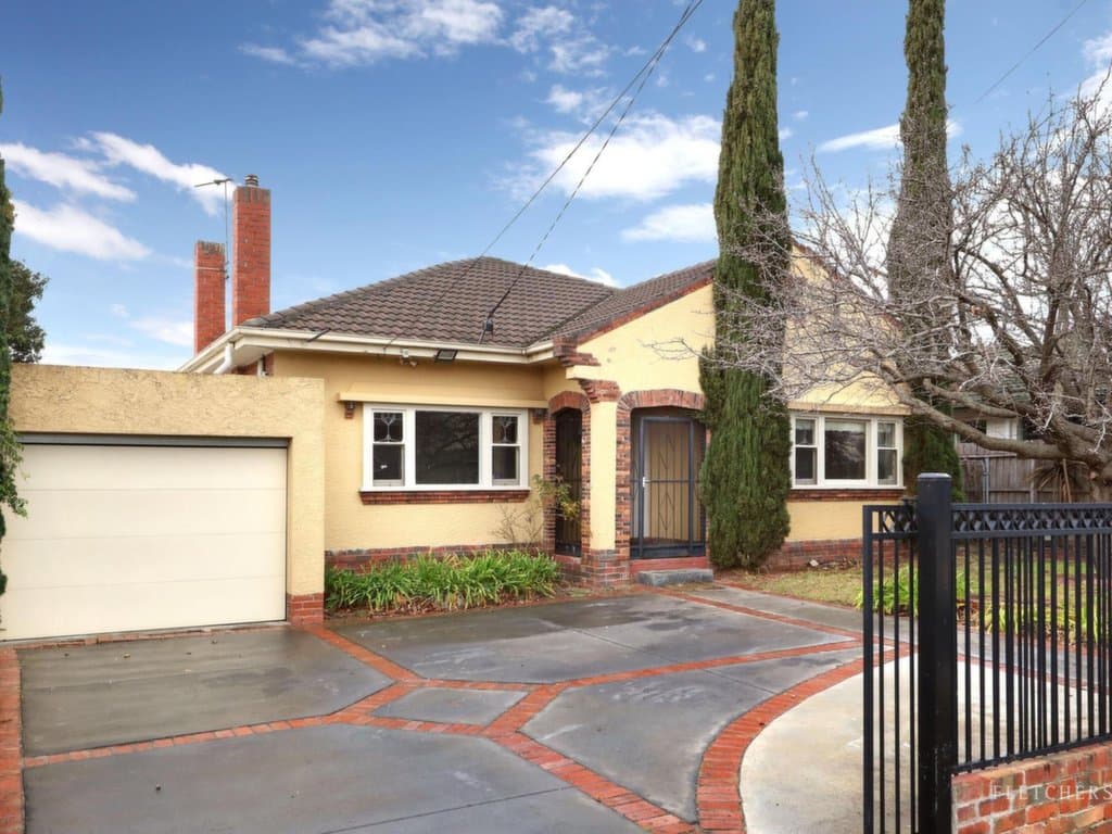 4 Elm Grove, McKinnon - Image 1