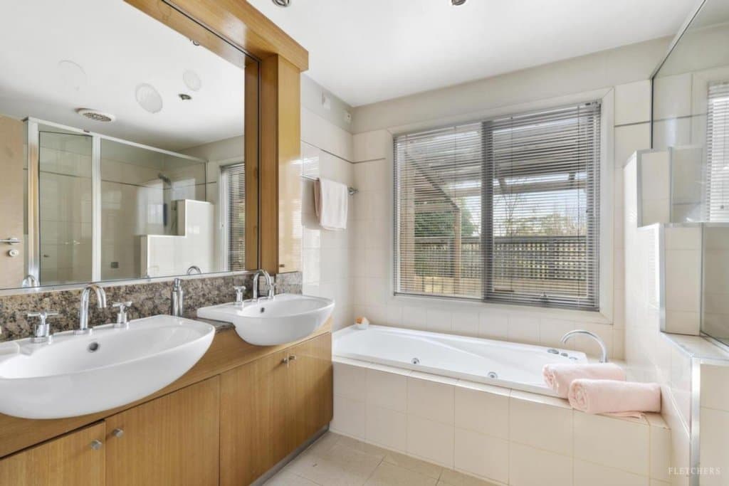 2/317 Belmore Road, Balwyn North - Thumbnail 6