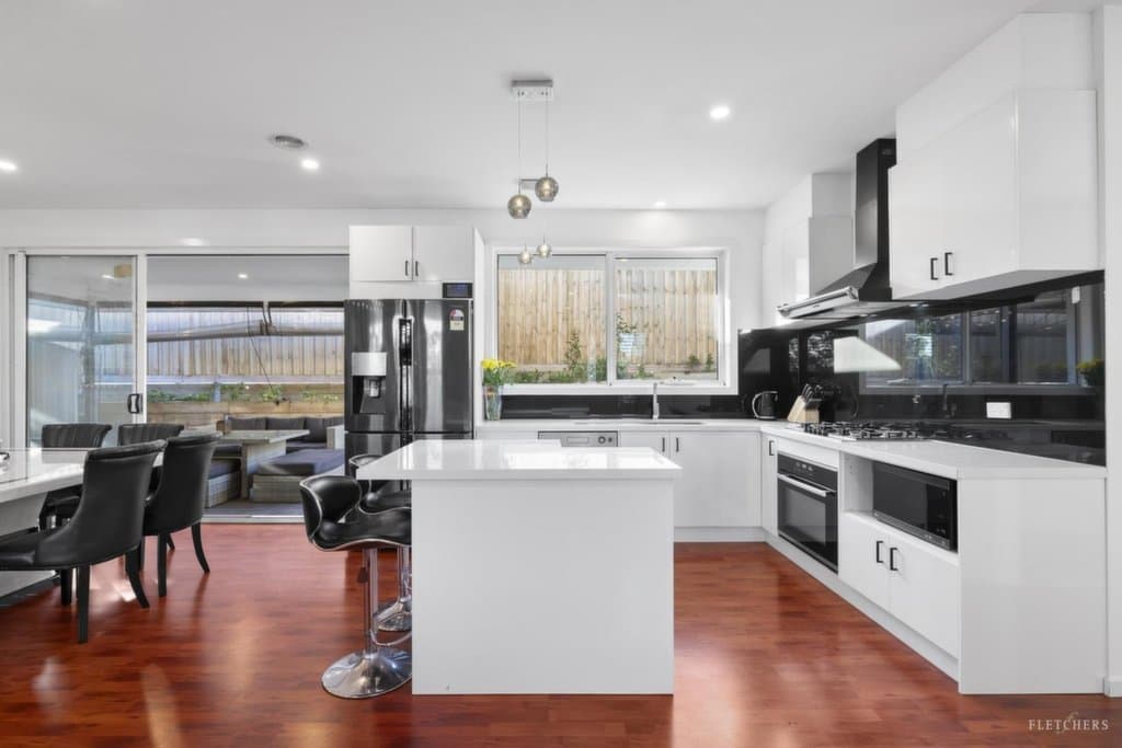 2/2 Notlen Street, Ringwood - Thumbnail 3