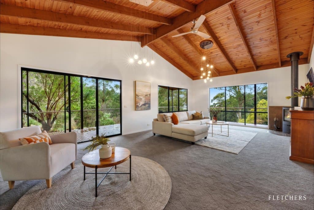 156 Mast Gully Road, Ferny Creek - Thumbnail 2