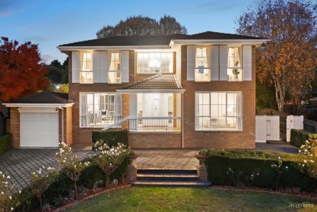 196 Oban Road, Ringwood North - Image 1
