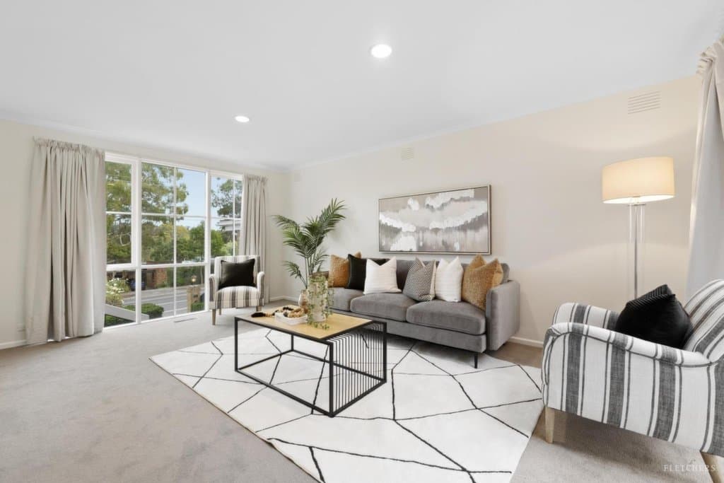 196 Oban Road, Ringwood North - Thumbnail 2