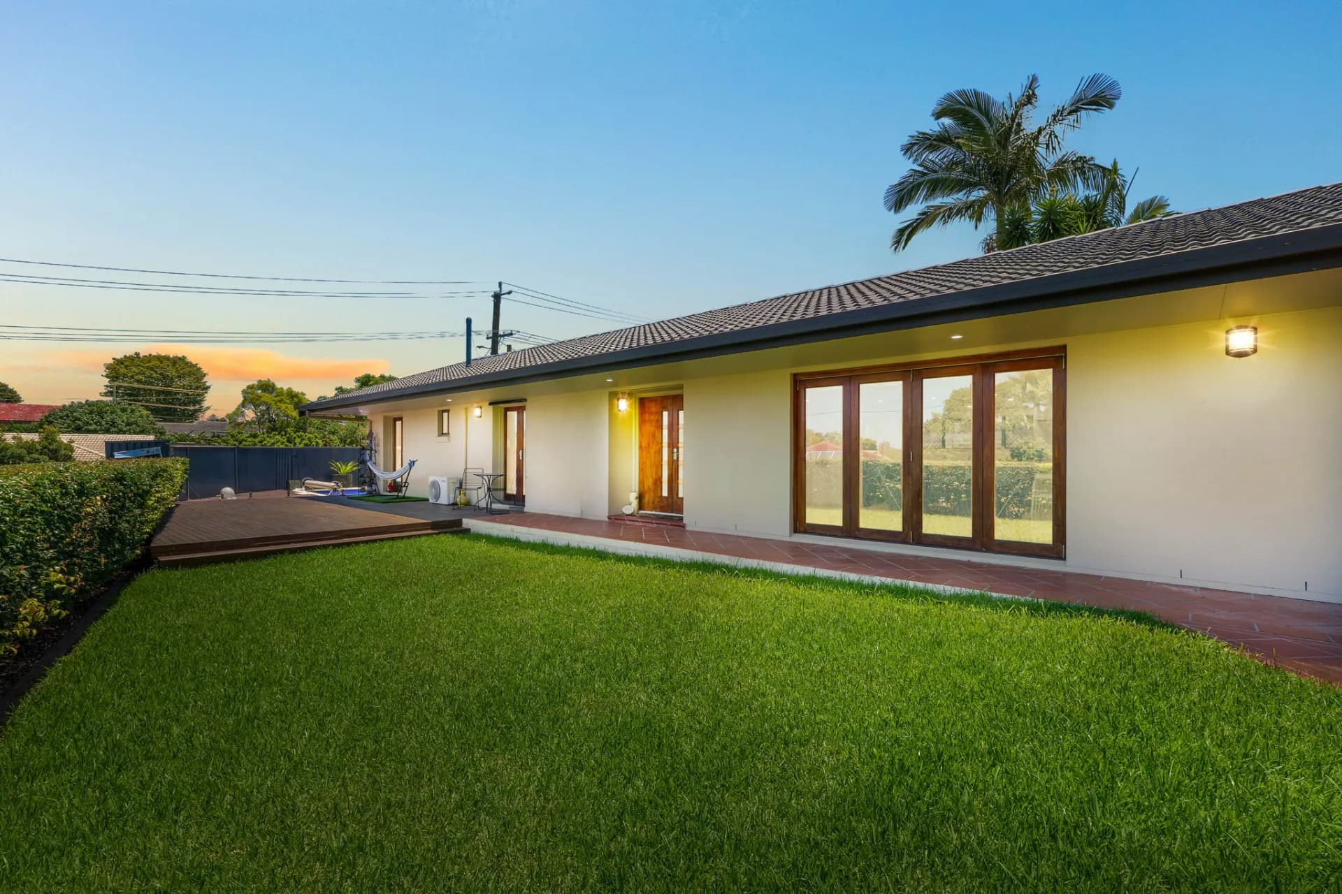 25 Jardine Drive, Springwood - Image 1