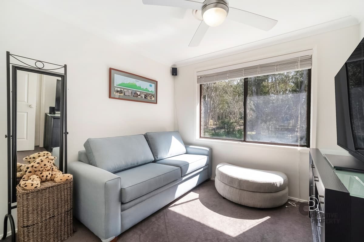 42 Francene Avenue, Salt Ash, Salt Ash - Thumbnail 2