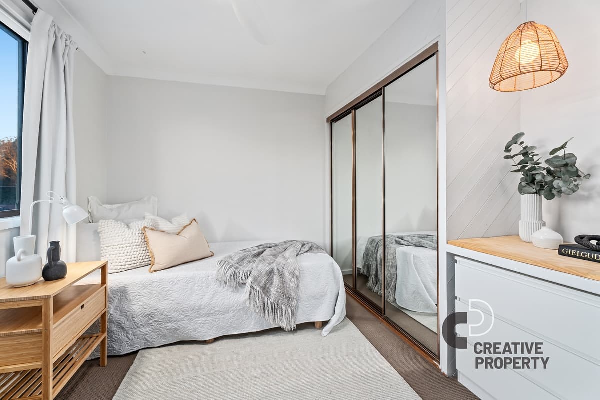 5 Cheviot Close, Elermore Vale, Elermore Vale - Thumbnail 5