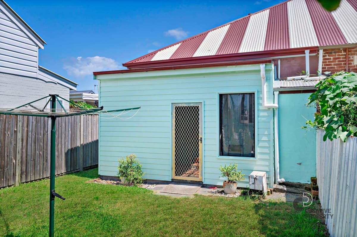106 Mitchell Street, Stockton, Stockton - Thumbnail 3