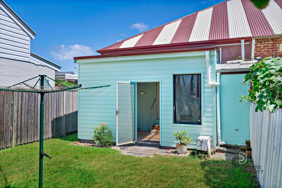 106 Mitchell Street, Stockton, Stockton - Thumbnail 4