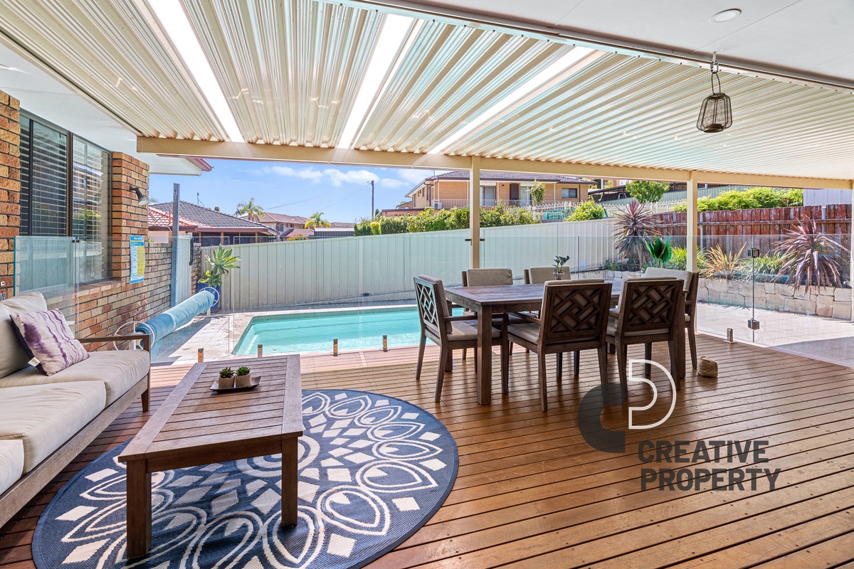 23 Cambronne Parade, Elermore Vale, Elermore Vale - Thumbnail 3