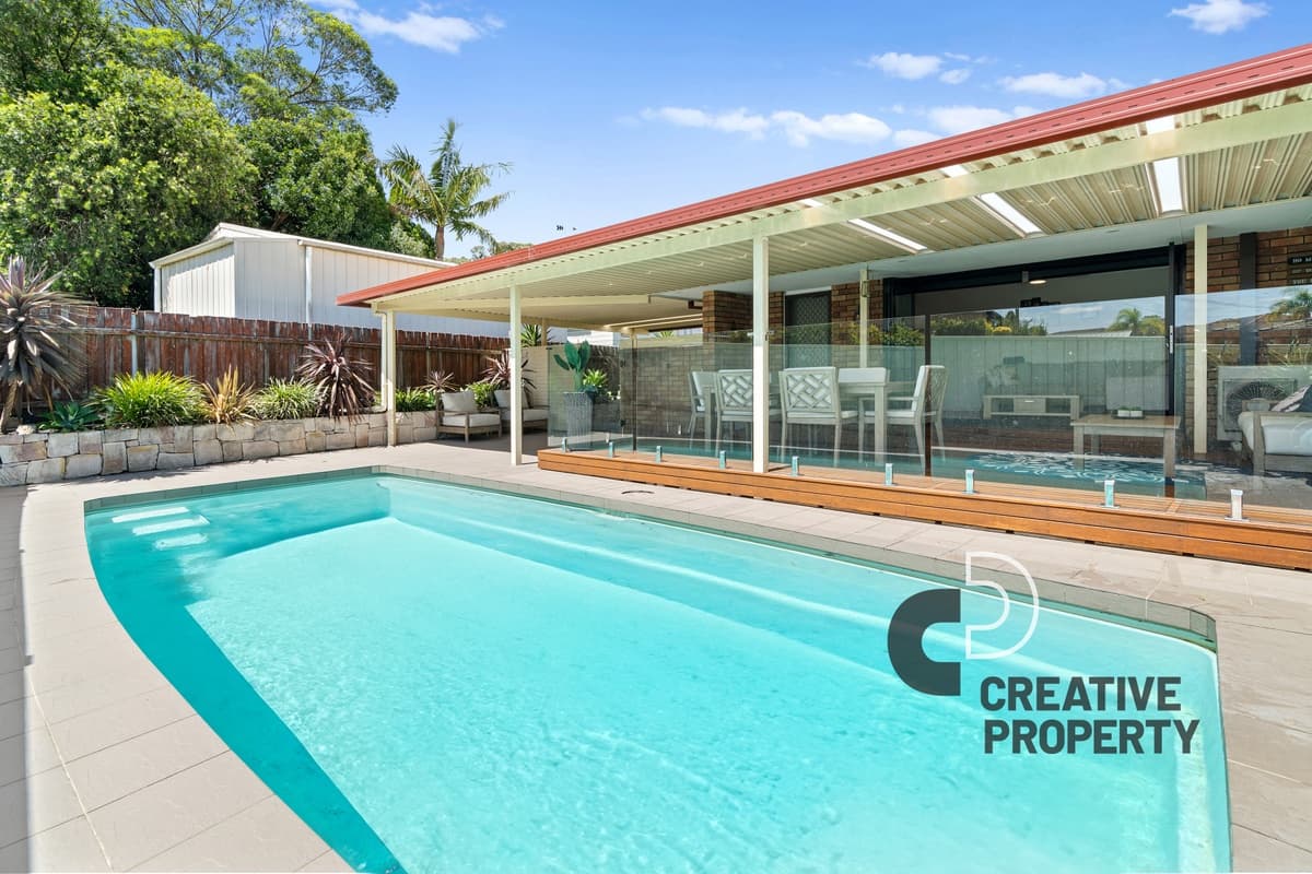 23 Cambronne Parade, Elermore Vale, Elermore Vale - Thumbnail 4