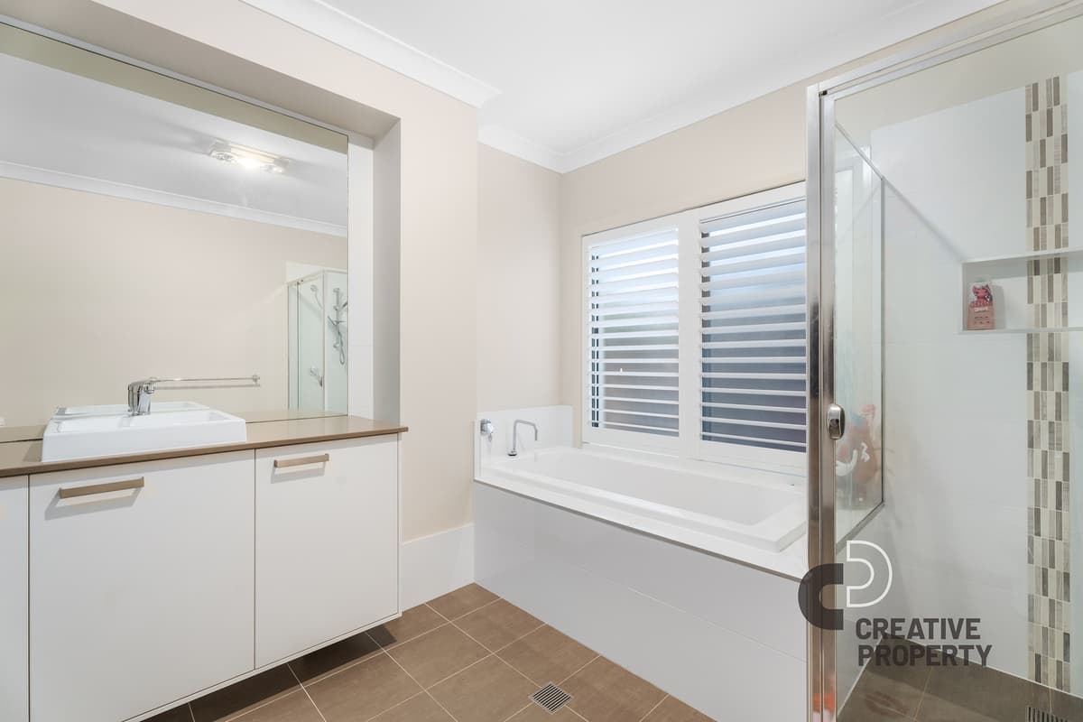 5 Munmora Avenue, Fern Bay, Fern Bay - Thumbnail 2