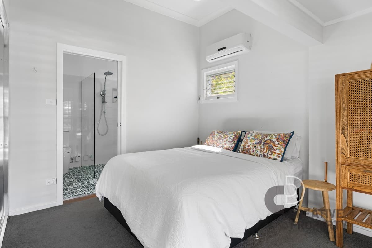 30 Crown Street, Stockton, Stockton - Thumbnail 2
