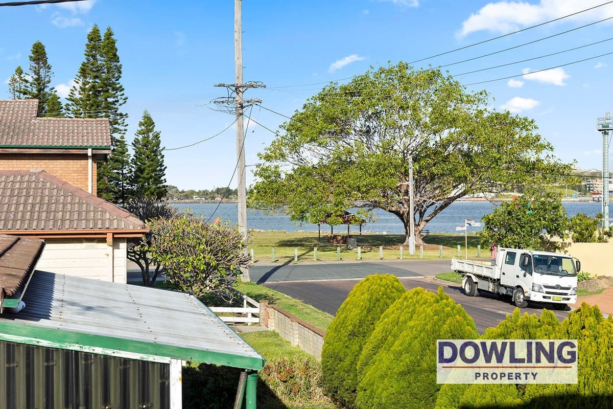 8 Maitland Street, Stockton, Stockton - Thumbnail 3