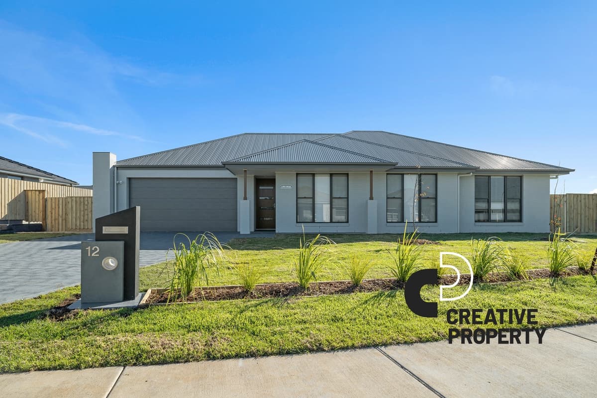 12 Mayo Crescent, Chisholm, Chisholm - Thumbnail 2