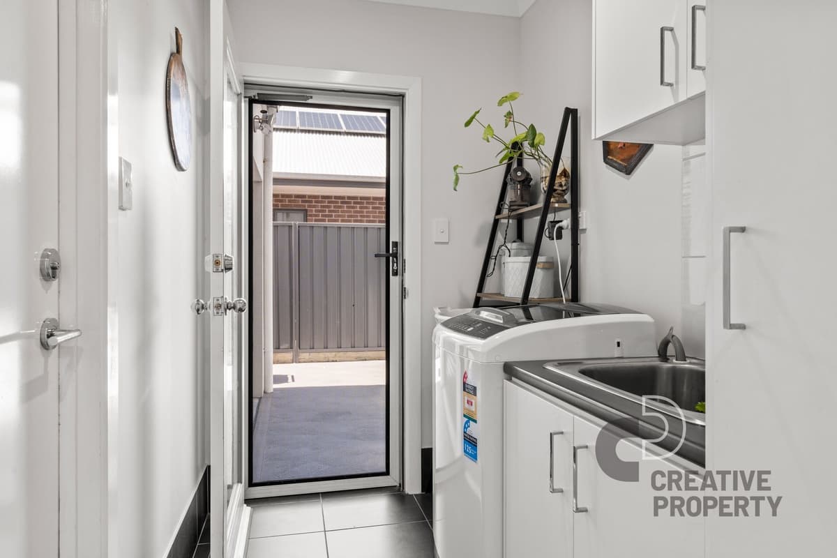 28 Seaside Boulevard, Fern Bay, Fern Bay - Thumbnail 6