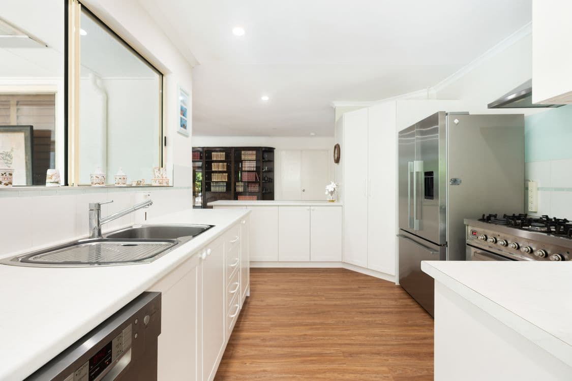 18 Tedford Drive, TEWANTIN, QLD 4565, Tewantin - Thumbnail 3