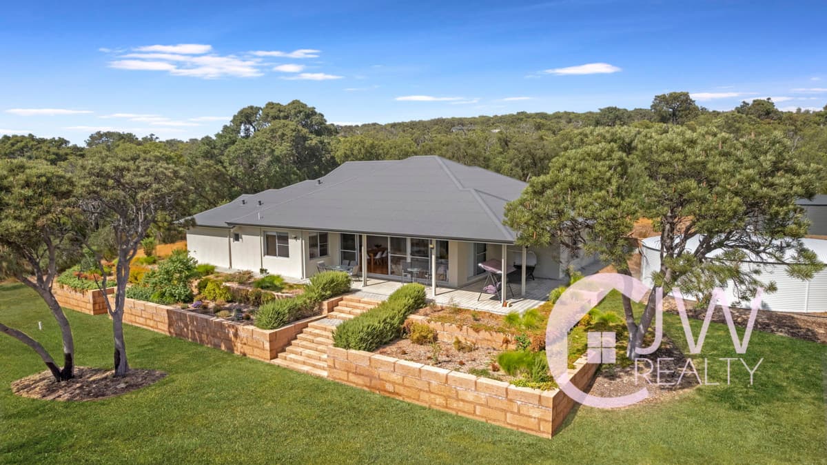 18 SAINSBURY Loop, Yallingup WA 6282, Yallingup - Thumbnail 3