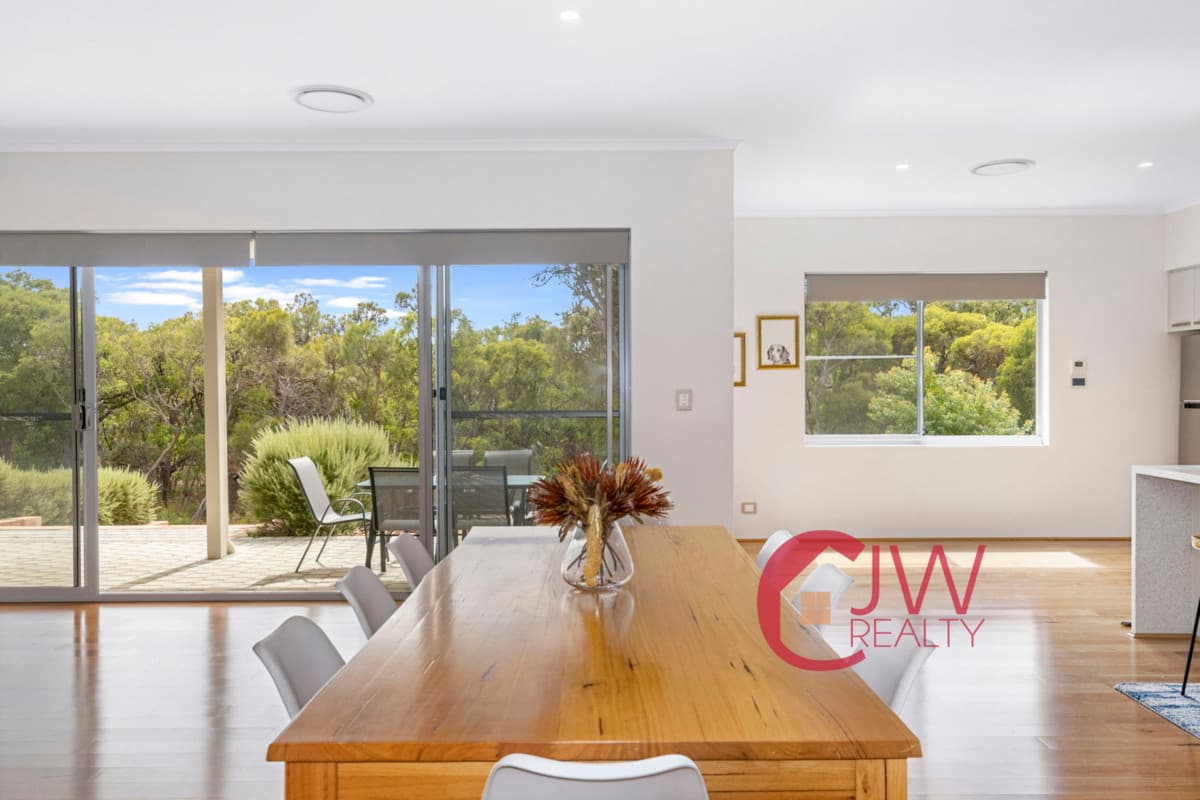 18 SAINSBURY Loop, Yallingup WA 6282, Yallingup - Thumbnail 8